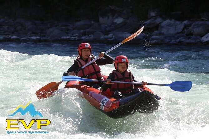Hot dog (inflatable canoe) on the Durance - A Closer Look at the Inflatable Canoe Experience