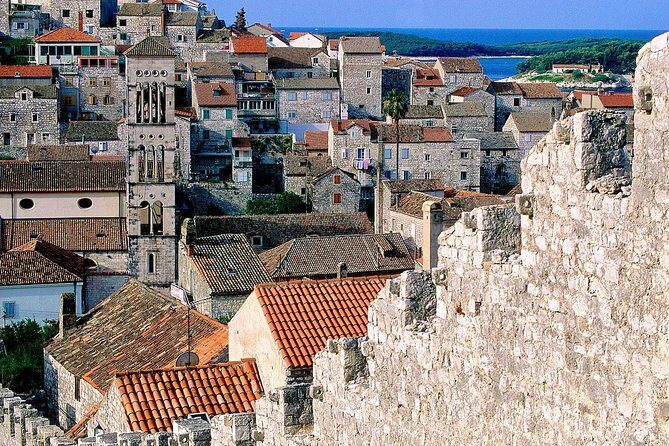 Hvar and Pakleni Tour with Speedboat Ride from Split or Trogir - What Makes This Tour Stand Out