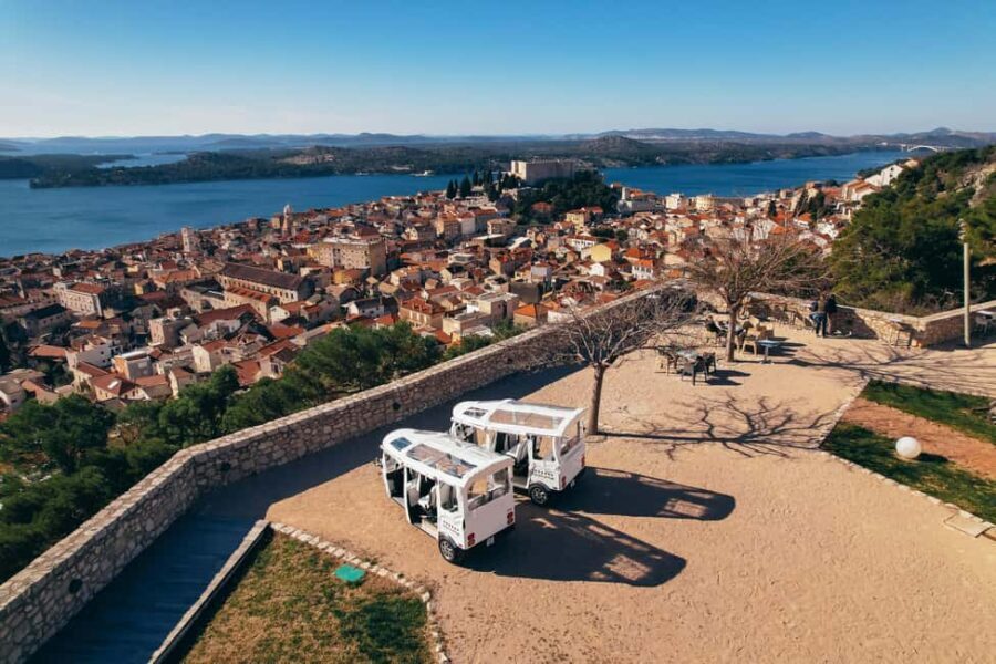 ibenik: 3 hours City&wine tour, tasting and fortresses inc