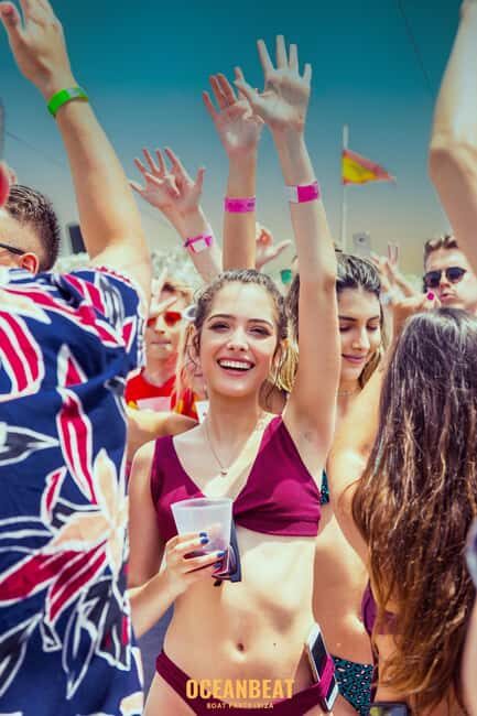 Ibiza-Formentera: Sunset Boat Party with Drinks & Food - Who Is This Tour Best For?