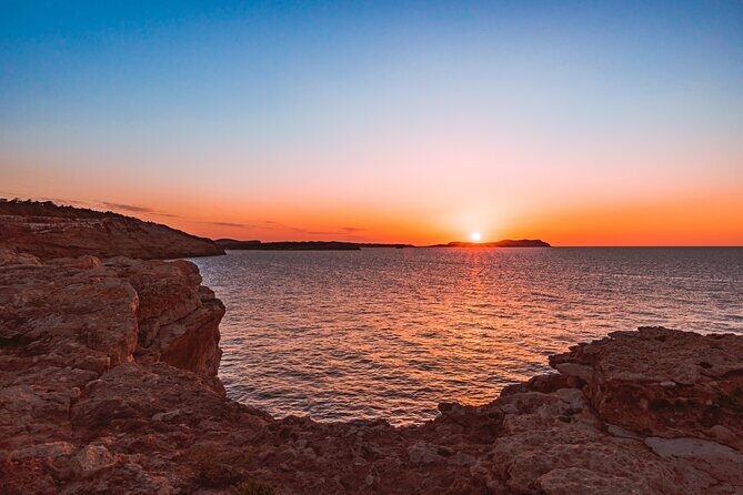 Ibiza Midday or Sunset Sailing with Light Snacks and Open Bar - Key Points