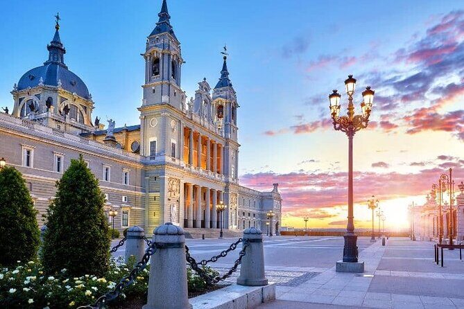 Imperial Madrid: Royal Palace and the Habsburg dynasty in Madrid - Practical Details and Traveler Tips