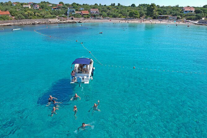 Islands Bra, olta & Blue lagoon - Private speedboat tour - Who Is This Tour Best Suited For?