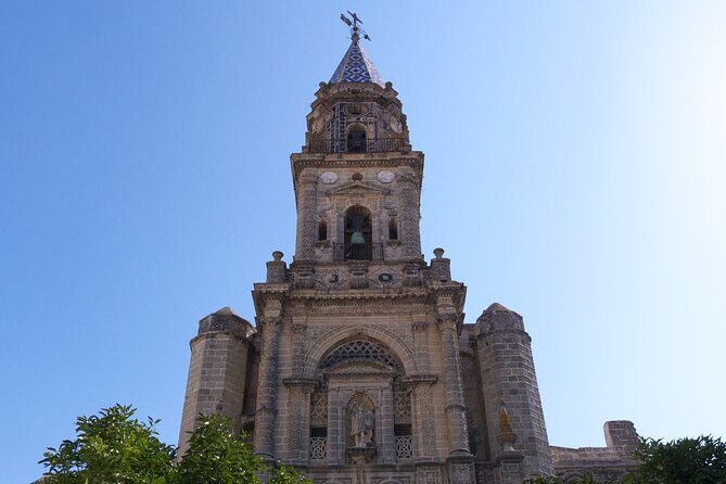 Jerez Historic Guided Tour with Horse Show - FAQ