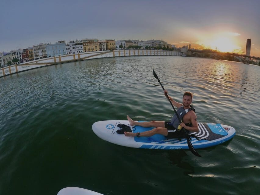 Kayak full moon: Historical part, Triana & La Cartuja - The Sum Up
