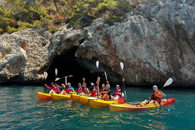 Kayak route through Cala Granadella - An In-Depth Look at the Cala Granadella Kayak Tour