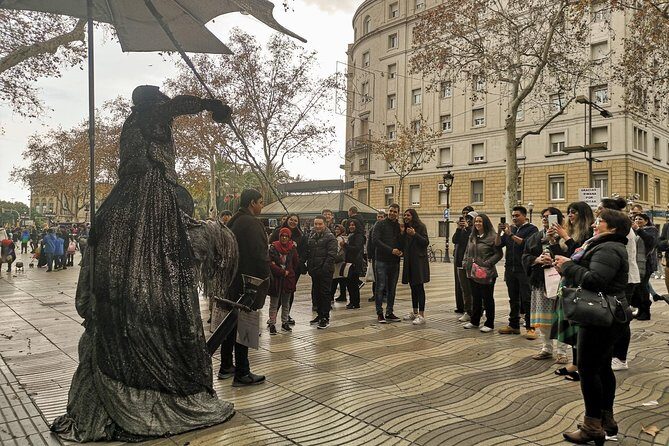 Kickstart Barcelona Private Tour. City Highlights for newcomers - FAQs