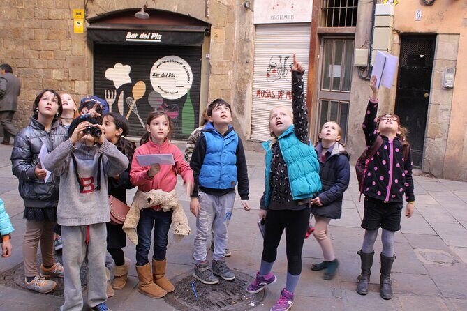 Kids & Family private guided Dragon Tour in Barcelona - FAQ