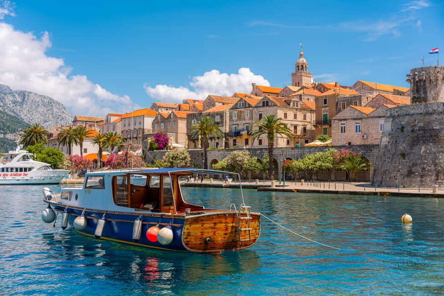 Korula: Sail Away - private cruising tour