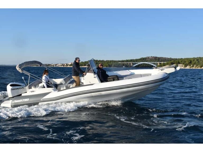 Krk/Dunat: Rent a boat Marlin 790 Dynamic - Exploring the Croatian Coast with Your Boat