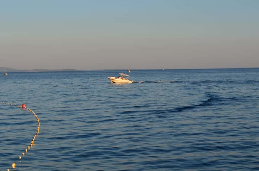 Krk: Rent a boat Atlantic 670 open 271612 KK