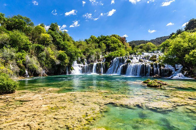 Krka Waterfalls & historic ibenik - driver&guide, boat cruise, lunch break - FAQ