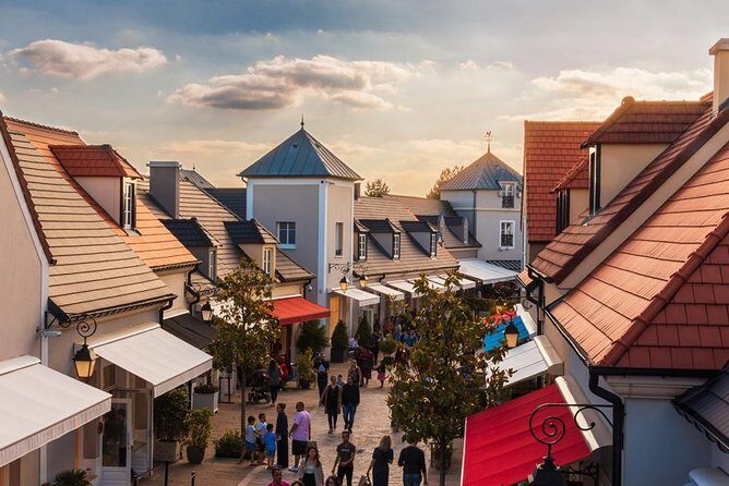 La Vallée Village - Parisian Relaxation Shopping Spot - Private Tour - Authentic Traveler Insights