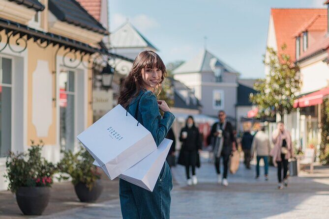 La Vallee Village Shopping Outlet by Luxury Transport from Paris - Frequently Asked Questions