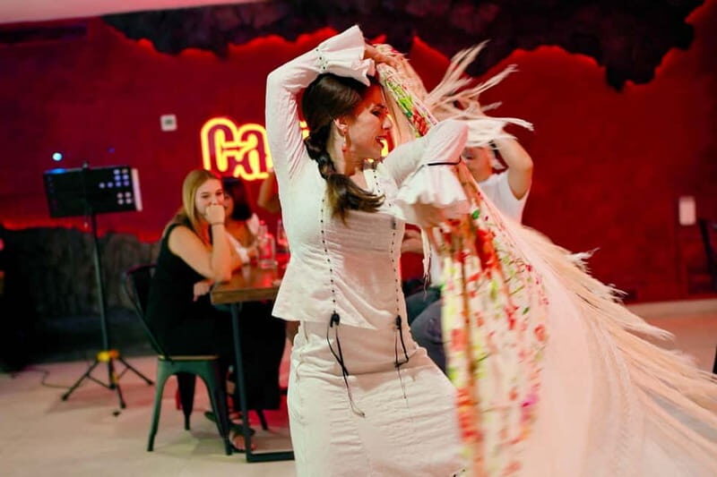 Lanzarote: Flamenco Experience with Dinner and Drinks - Why This Experience Offers Great Value