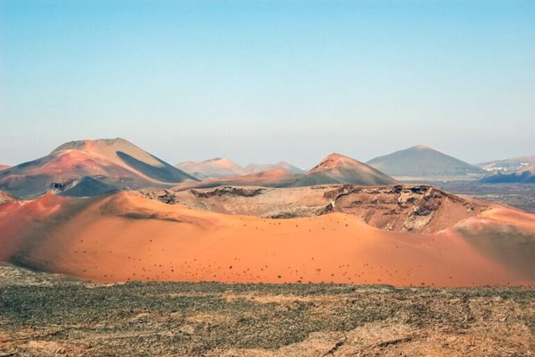Lanzarote: Timanfaya Park and Jameos del Agua Full-Day Tour - Authentic Experiences and Practical Tips