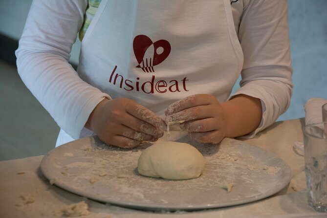 Last Lap! 1h Pizza Class in Rome - A Closer Look at the Pizza Class Experience in Rome