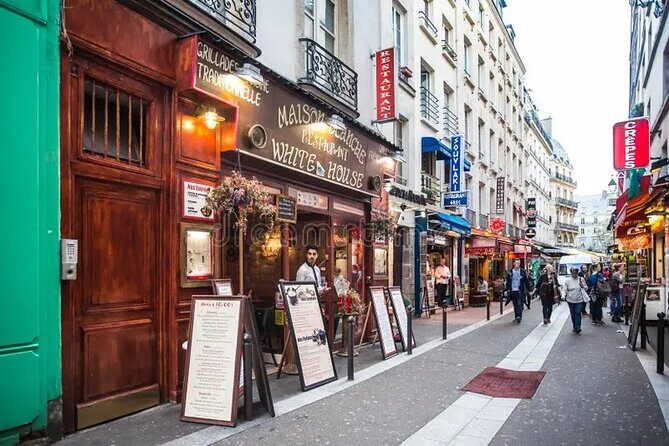 Le Grand Tour Half Day Private Walking Tour All the Main Sites - Practical Details and What to Expect