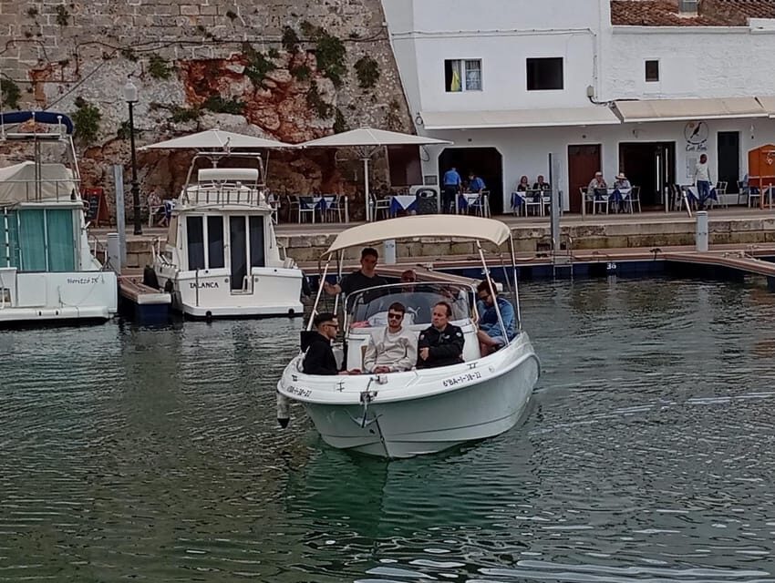 Licencia de Navegación (Spanish navigation basic license) - What the License Allows You To Do