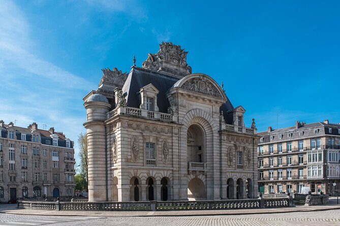Lille : Private Custom Walking Tour With A Local Guide - What Makes This Tour Stand Out?