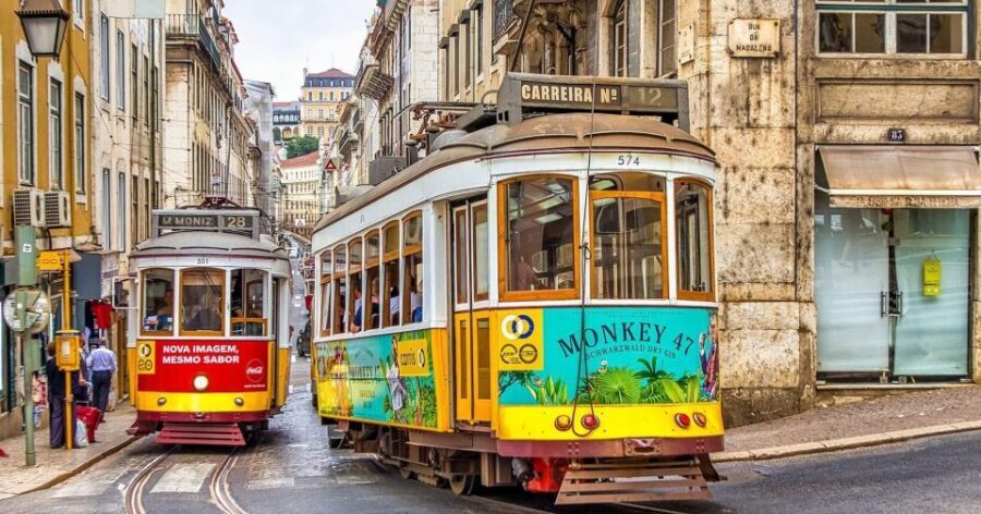 Lisbon: 3 Hours Sightseeing Tour by Eletric Car - The Detailed Experience