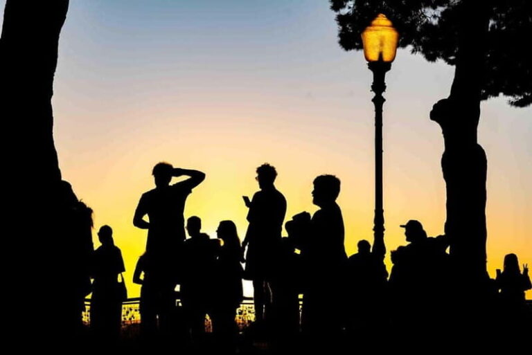 Lisbon by Night: Private Christmas Lights Photo Walk - The Value of a Private Guided Photo Walk