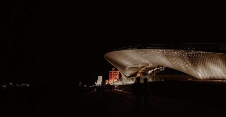 "Lisbon by Night" private tour - The Value of a Nighttime City Tour