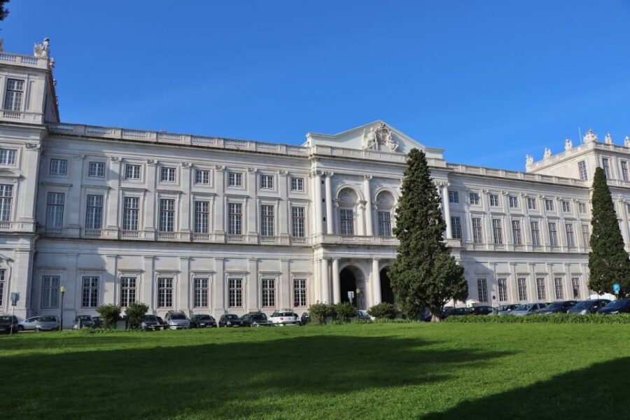 Lisbon: Private Historical Tour to Queluz and Ajuda Palaces - A Deep Dive into the Tour Experience