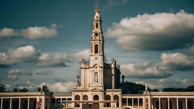 Lisbon: Sanctuary of Our Lady of Fátima Guided Tour - The Itinerary: What You’ll See and Experience