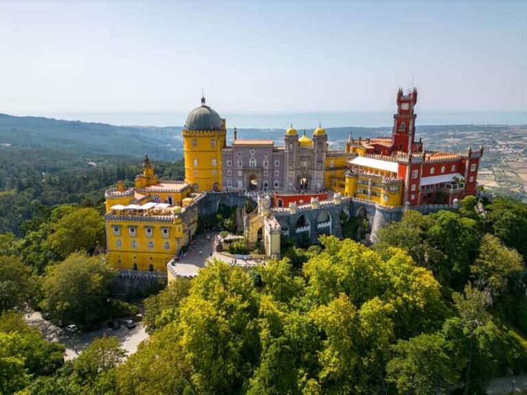 Lisbon: Sintra Golf Tee Time and Private Pena Palace Tour - How This Tour Adds Value