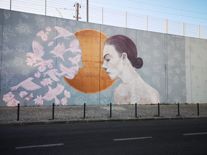 Lisbon: Street Art Tuk Tuk Tour - A Breakdown of the Typical Itinerary