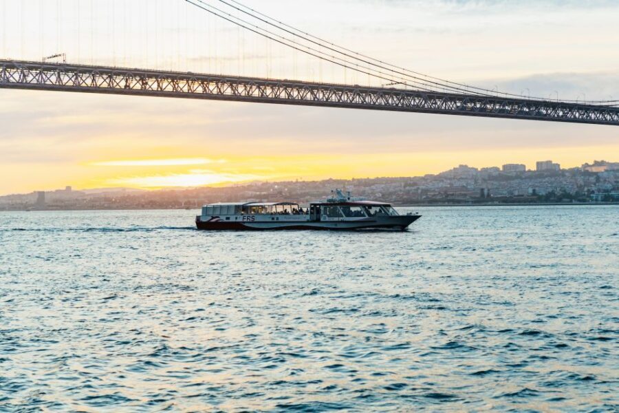 Lisbon: Tejo River Sunset Cruise with Welcome Drink - A Detailed Look at the Lisbon Sunset Cruise Experience