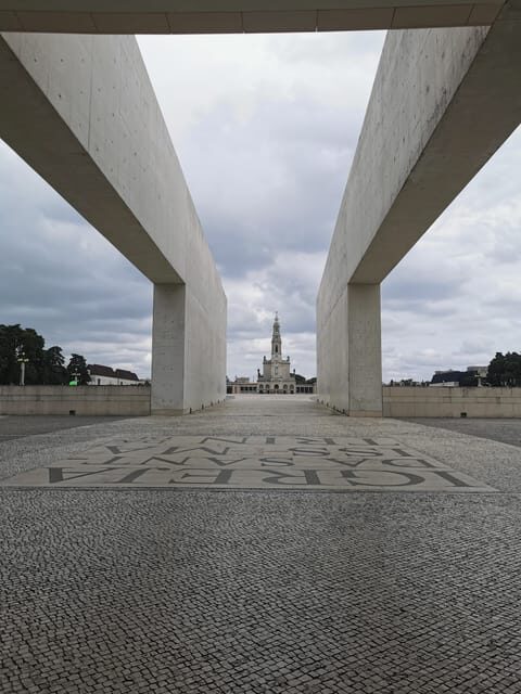 Lisbon to Fatima Nazaré and Óbidos Private Full Day Tour - Who Is This Tour Best For?