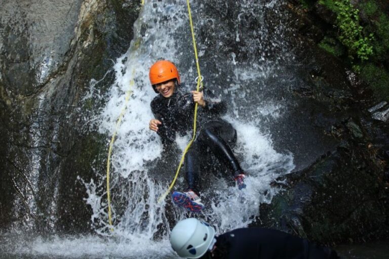 Llavorsí: Pallars Sobirà Canyoning - An In-Depth Look at the Pallars Sobirà Canyoning Tour