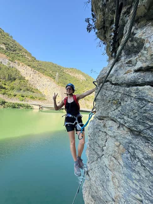 Lleida Pyrenees: Paret de les Arcades Via Ferrata with views of the lake - The Experience in Detail