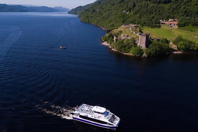 Loch Ness and Caledonian Canal 2-Hour Cruise from Dochgarroch - Who Is This Tour Best For?