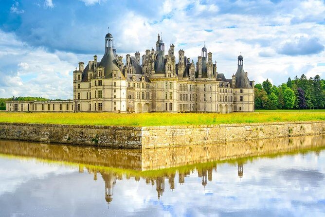 Loire Valley Castles Trip with Chenonceau and Chambord from Paris - Authenticity and Value: What to Expect