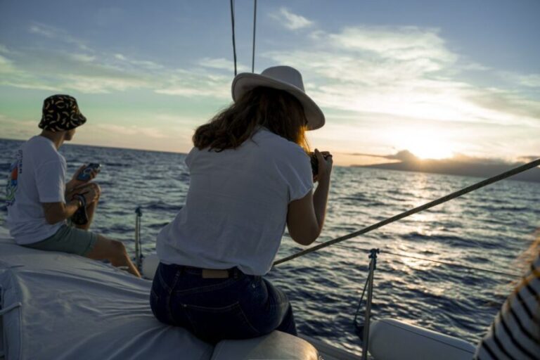 Los Gigantes: Sailing Excursion with Swimming, Drink & Tapas - A Detailed Look at the Experience