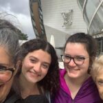 Louis Vuitton Foundation Exterior Walking Tour and Premium Entry - Who Will Benefit Most from This Tour?