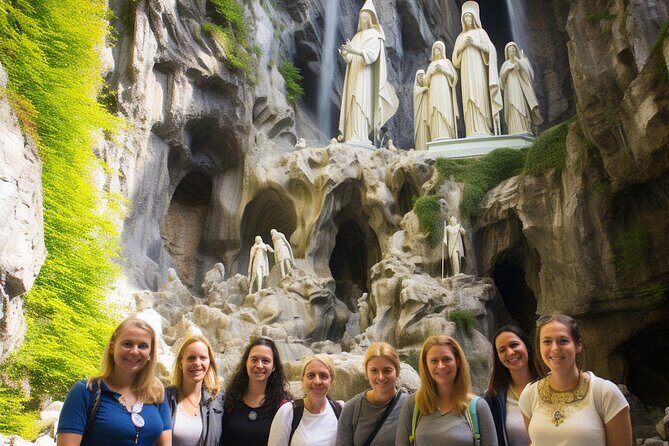 Lourdes, Guided Walking Tour in the Sanctuary - Who Should Consider This Tour?