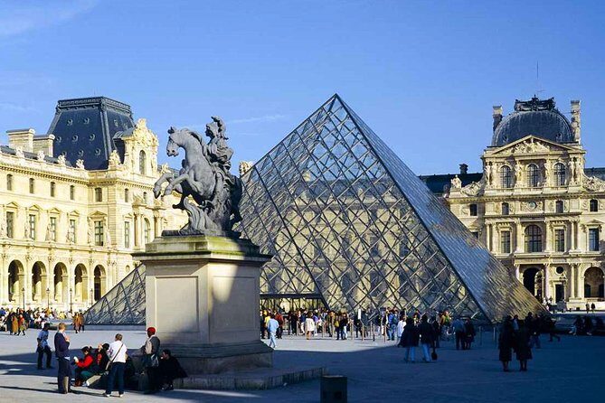 Louvre Museum Small Group Spanish Guided Tour - The Experience: What to Expect