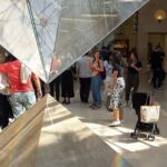 Louvre Museum Timed Entry Ticket with Audio Guide in 4 languages - Who Is This Tour Best For?