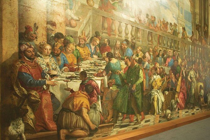 Louvre museum with small group - Exploring the Louvre in Depth: What to Expect