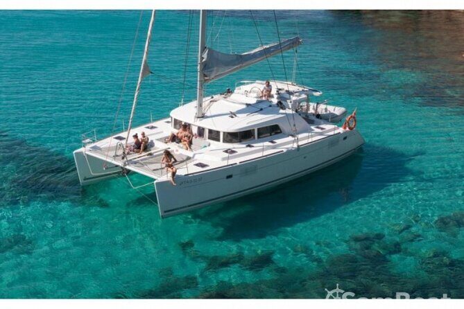 Luxury catamaran from Porto Rafael-Palau to the Maddalena Archipelago - Who Will Enjoy This Tour?