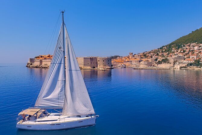 Luxury Private Sailing from Dubrovnik: Day & Multiday Tours - Onboard Comforts and Culinary Delights