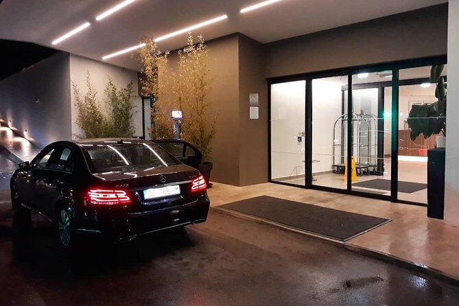 Luxury Private Transfer Zagreb Airport - Zagreb