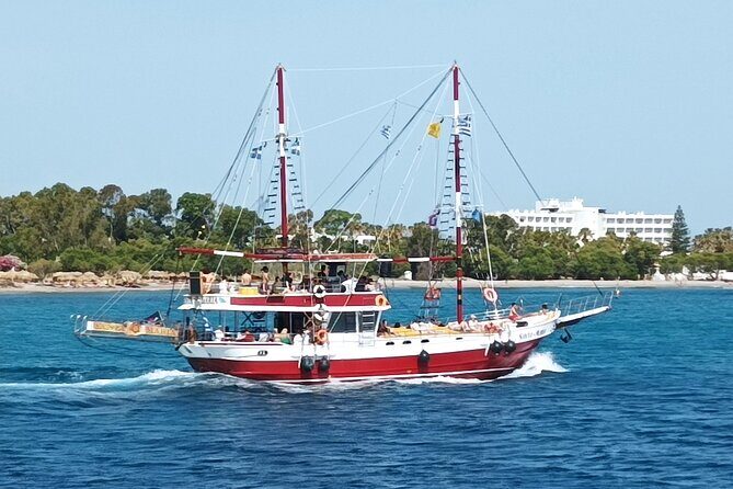 Luxury Transfer and 3 Island Cruise from Kos - The Cruise Experience: From the Sea