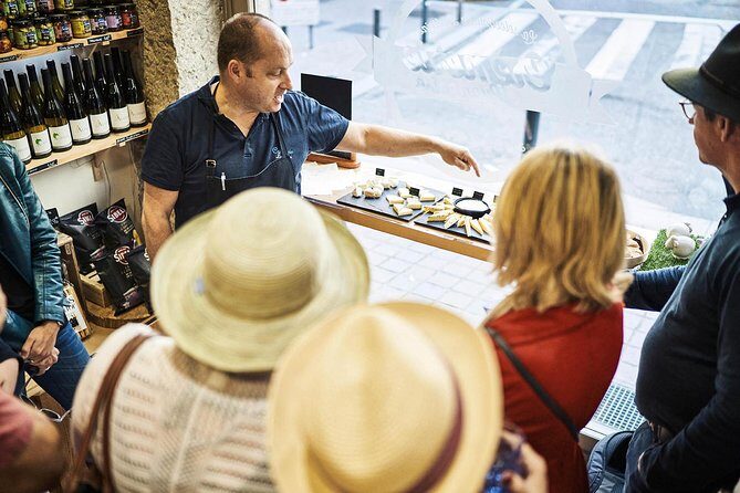 Lyon Old Town Food Tour with Local Specialties Tasting & Lunch - Authentic Experience in Lyon: Who Would Love This?