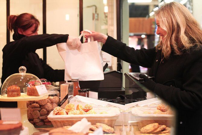 Lyon Old Town Food & Wine Tasting Tour including a Bouchon Lyonnais - Who Will Love This Tour?
