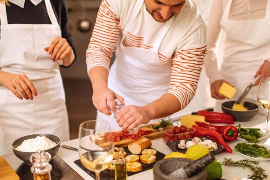 Madrid: 7-Course Tapas Cooking Class With Unlimited Wine - A Culinary Tour of Spain in One Class